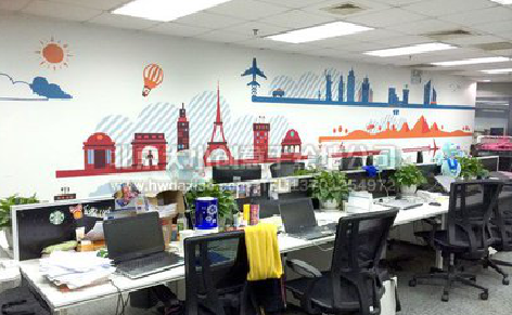 靖边教你设计办公室墙绘的方法。